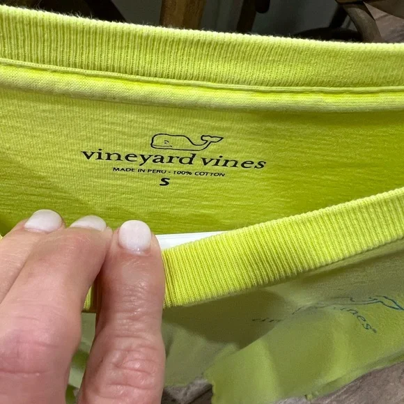 Vineyard Vines long sleeve tshirt size size S - Picture 2 of 3